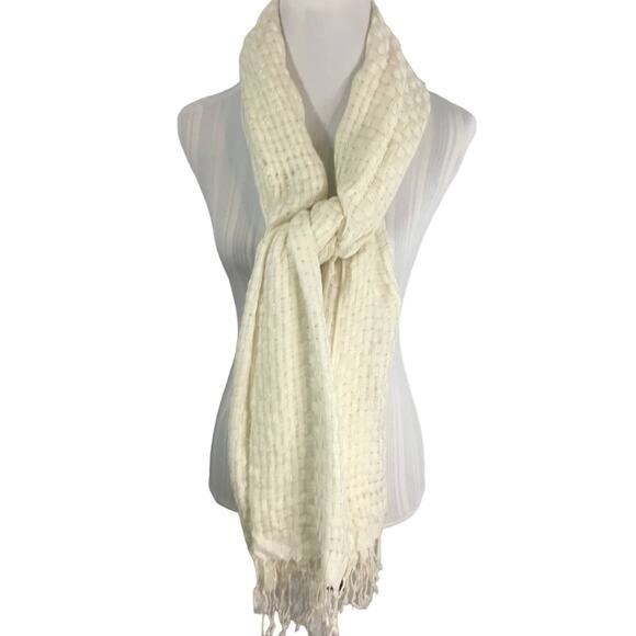 NWT Apt. 9 Women's Scarf Fringe Ends Ivory Silver - Picture 1 of 5